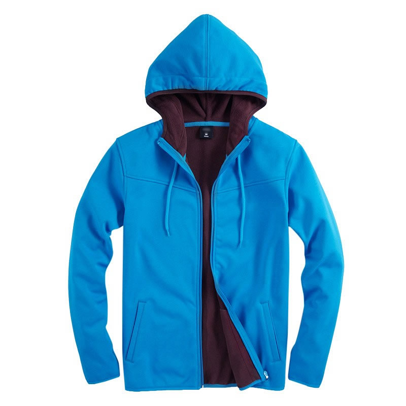 藍(lán)色連帽衛(wèi)衣