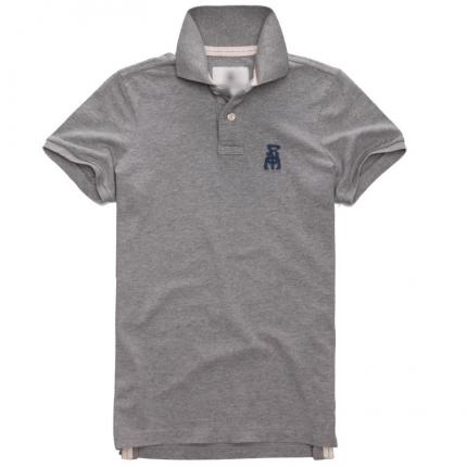 白色個(gè)性雙領(lǐng)T恤衫